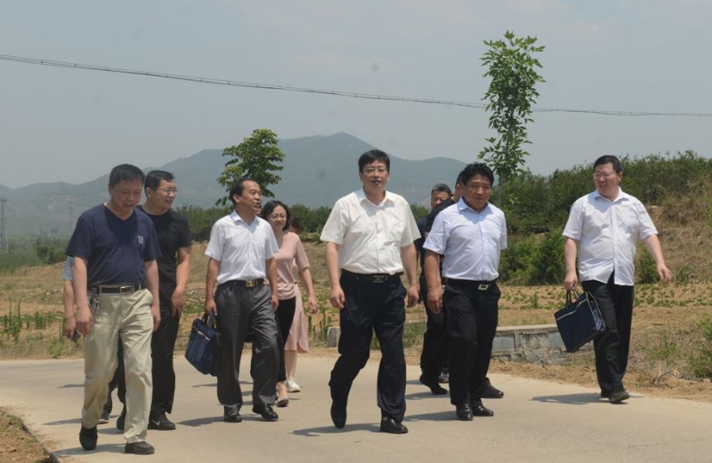 泰安市卫生健康委党组书记主任张步军到岱岳区祝阳镇大南峪小南峪村